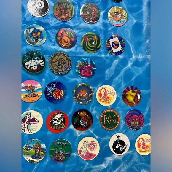 Collection of 71 Assorted  POGs + Official Case 🥏🔵⚪️🟡🟣 - Picture 8 of 16